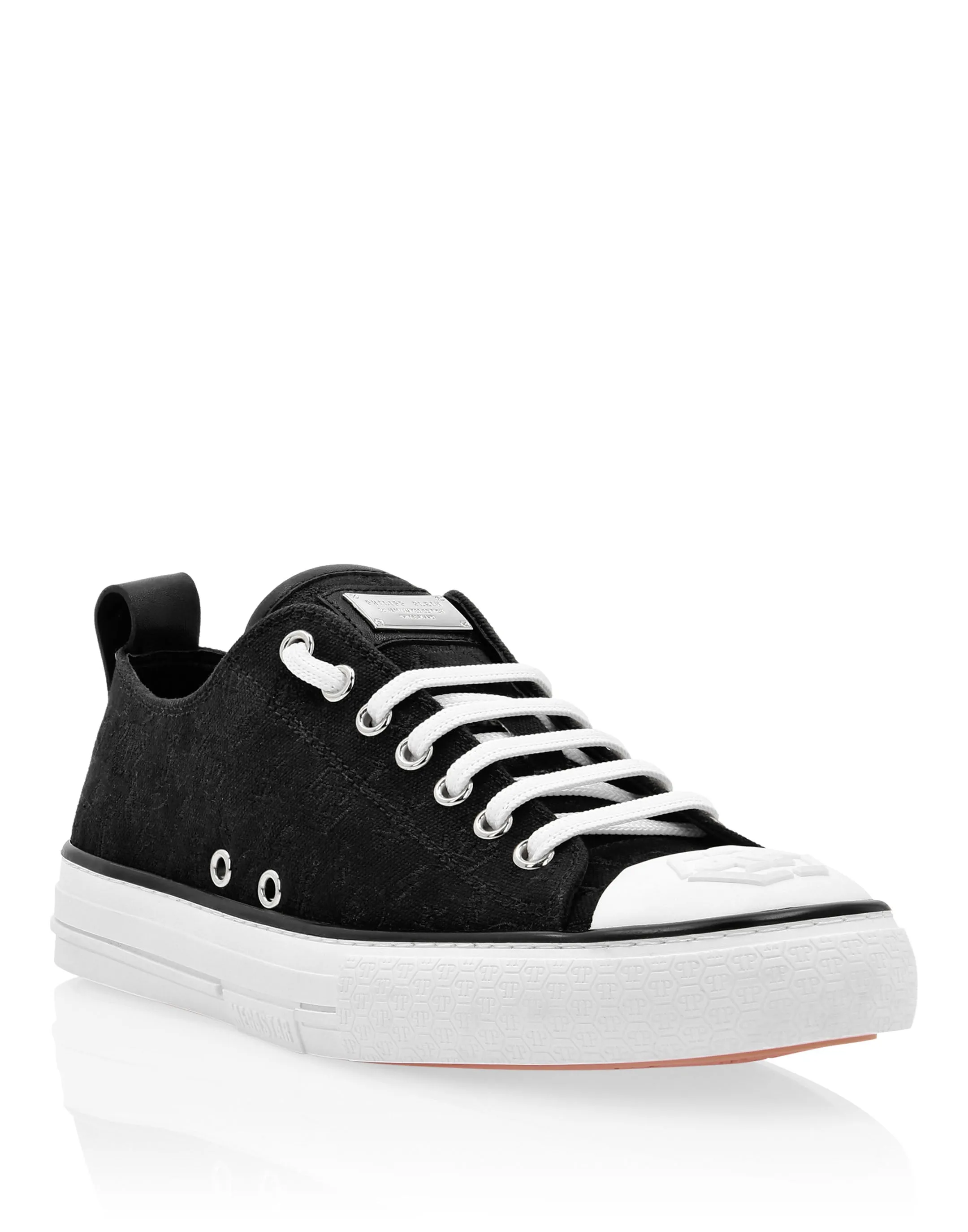 Canvas Lo-Top Sneakers Megastar