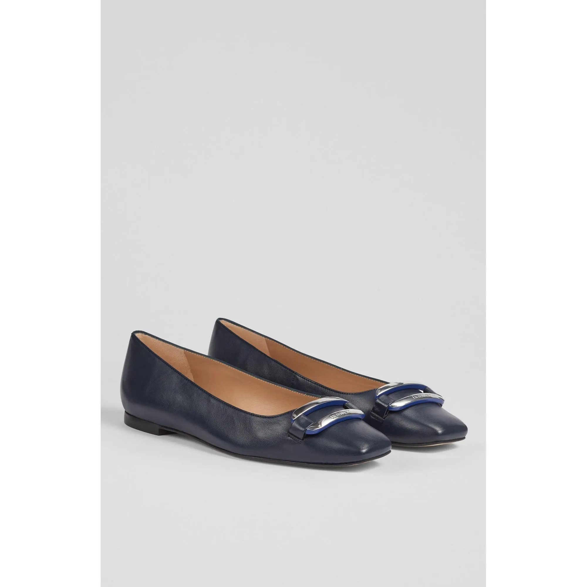 Cayden Flats
