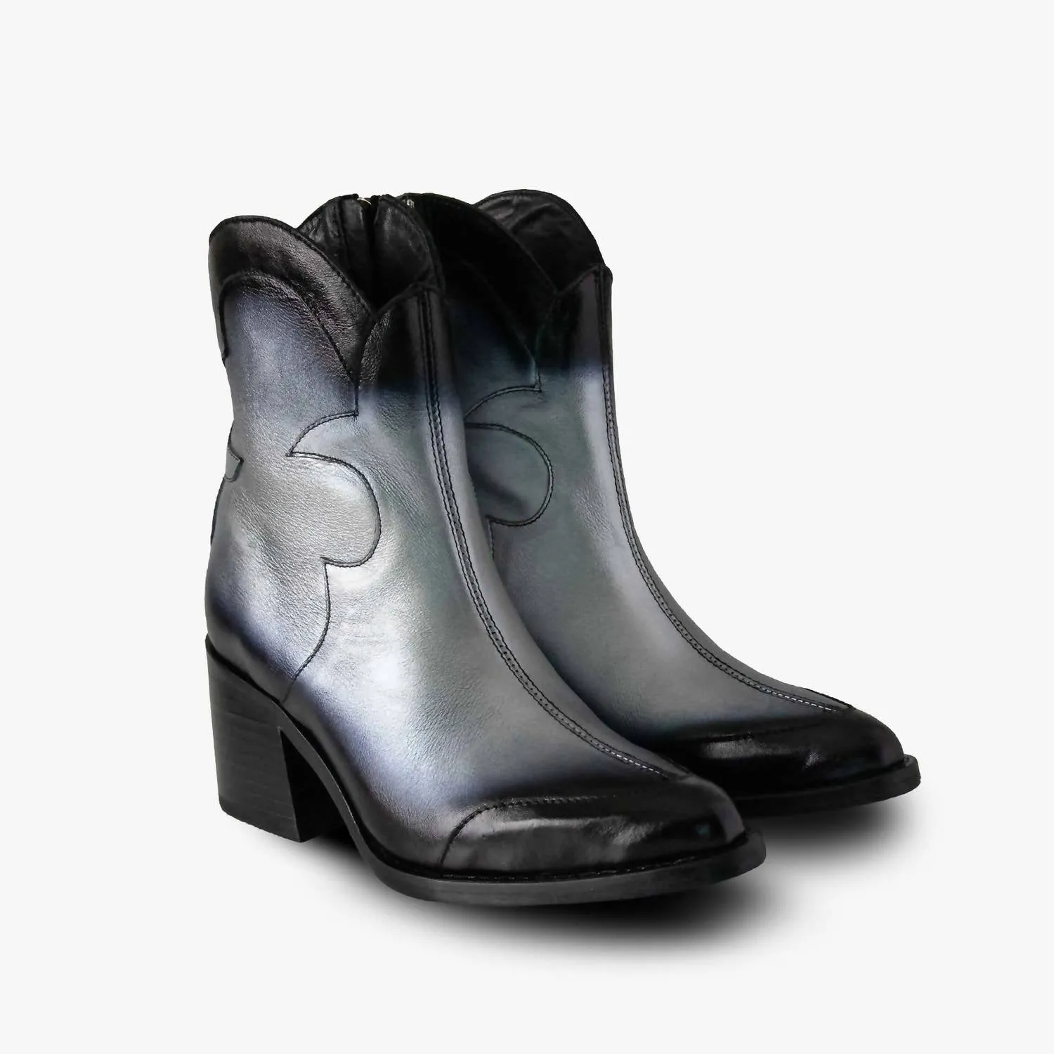 Double Trouble Boots In Silver
