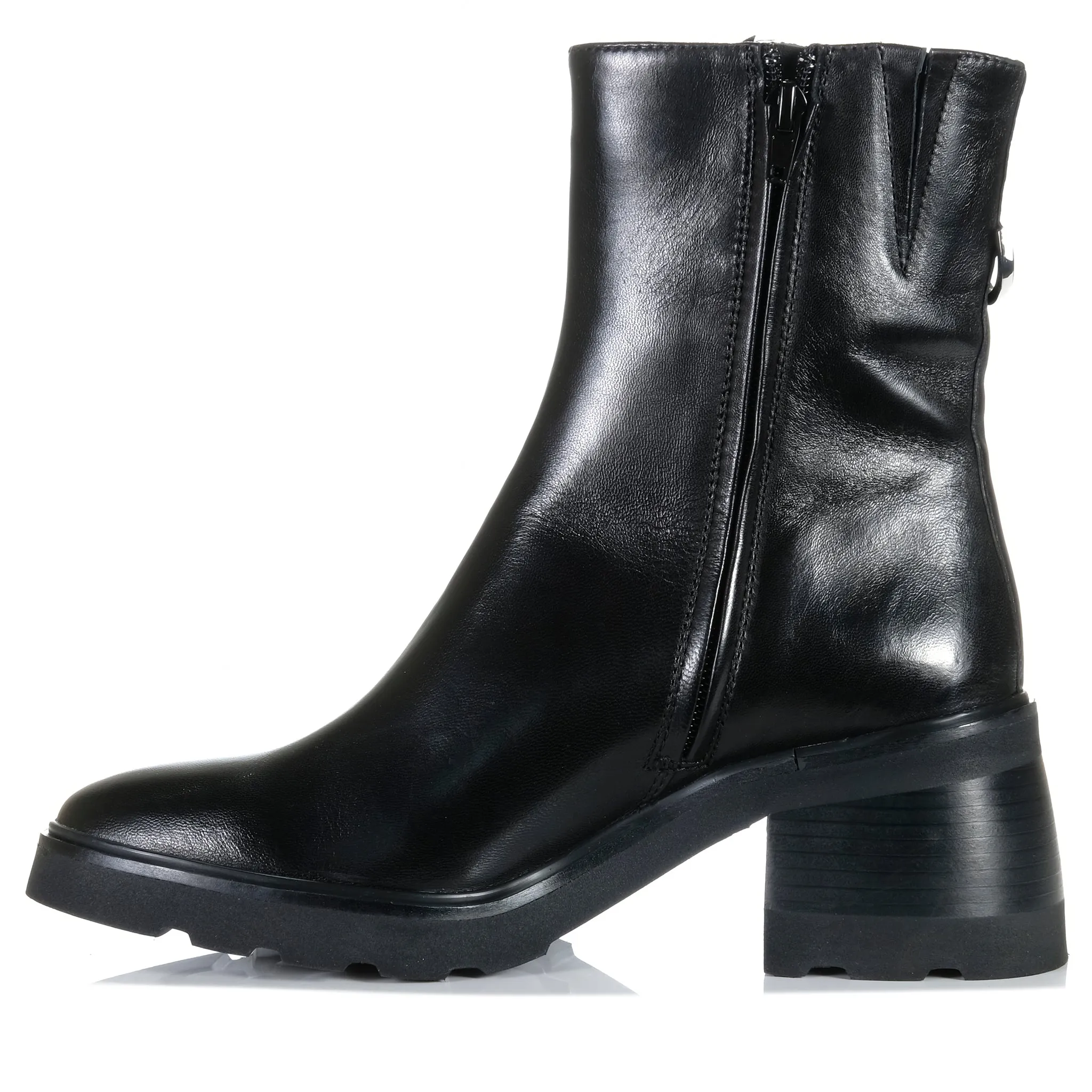 EOS Finley Black