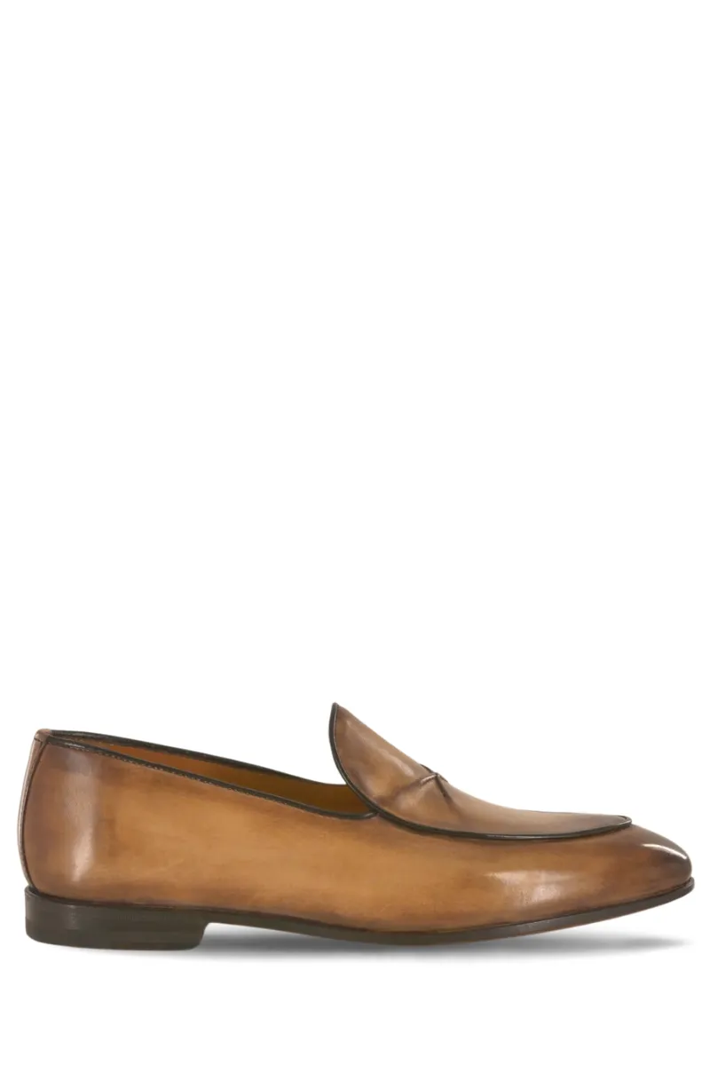 Garbato Loafers