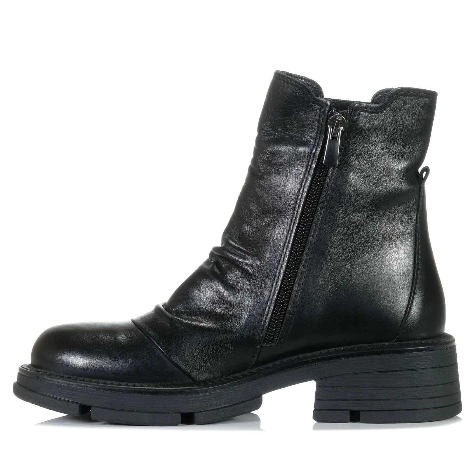Mago Stage Black