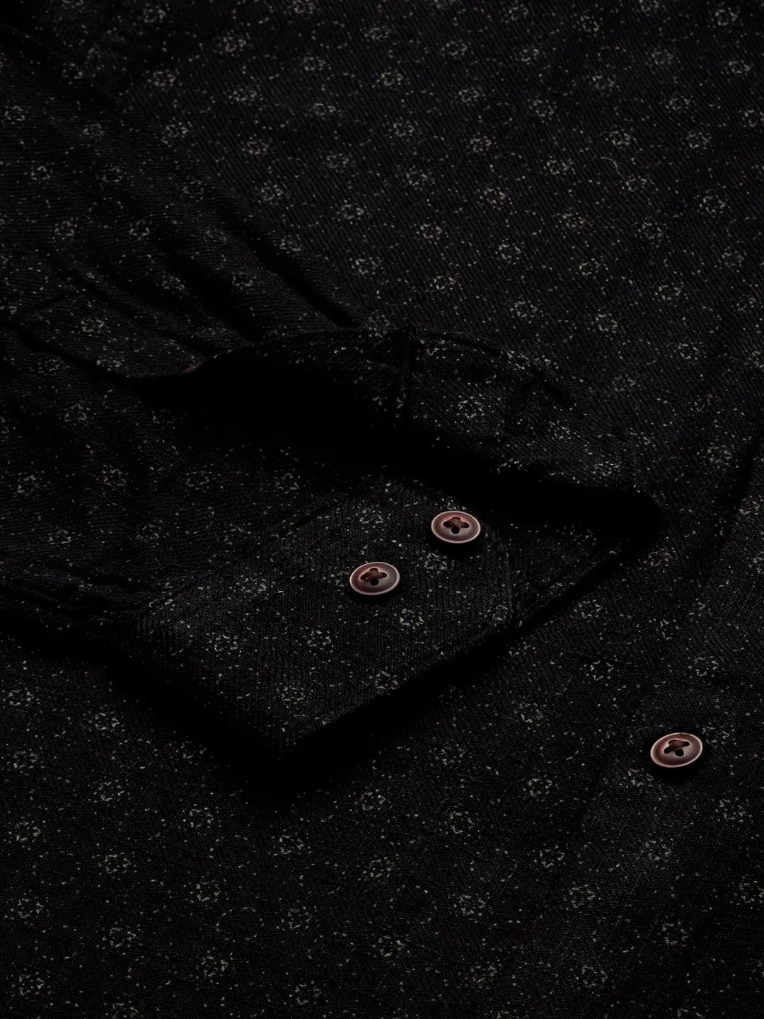 Men Black Comfort Printed Twill Weave Cotton Casual Shirt