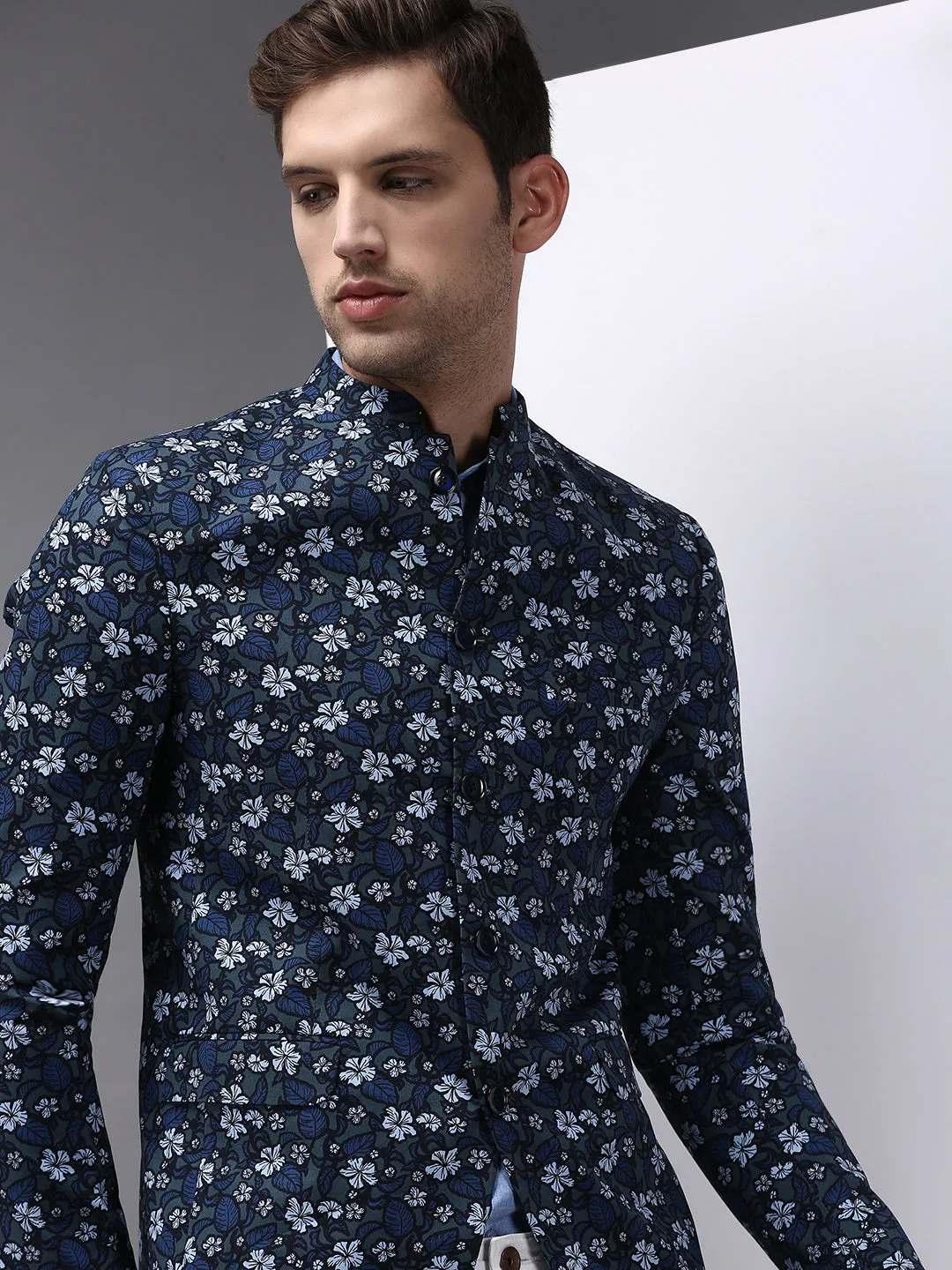 Men Grey Printed Single- Breasted Blazers