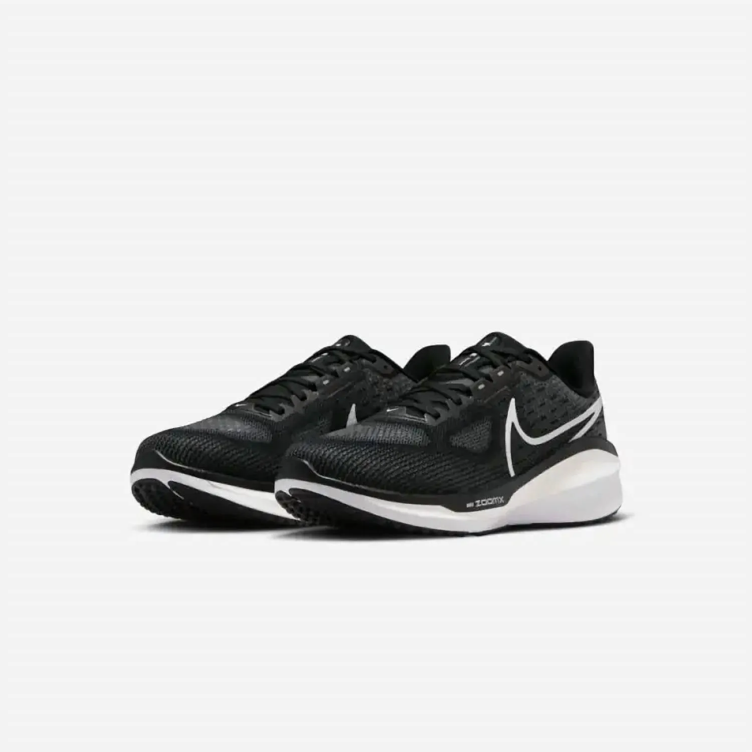 Men's Vomero 17 Sneaker In Black/white-Anthracite