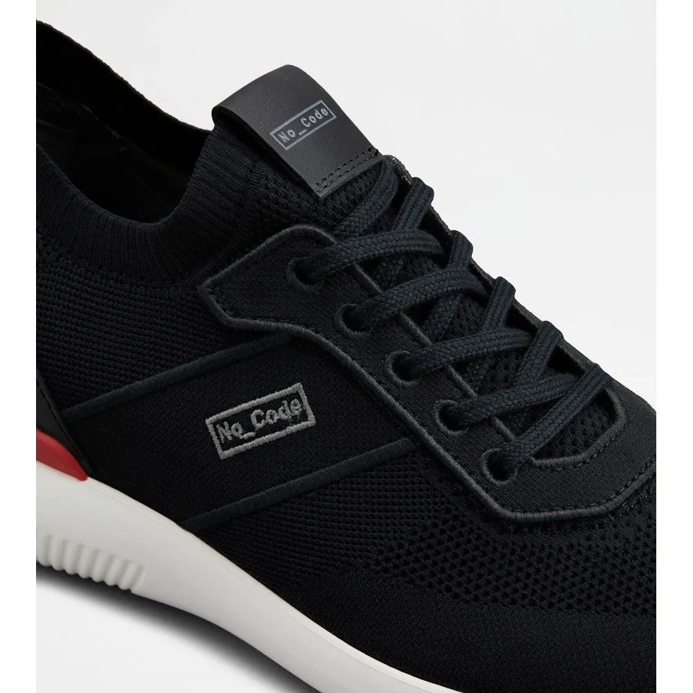 No_Code Knit in Technical Fabric and Leather