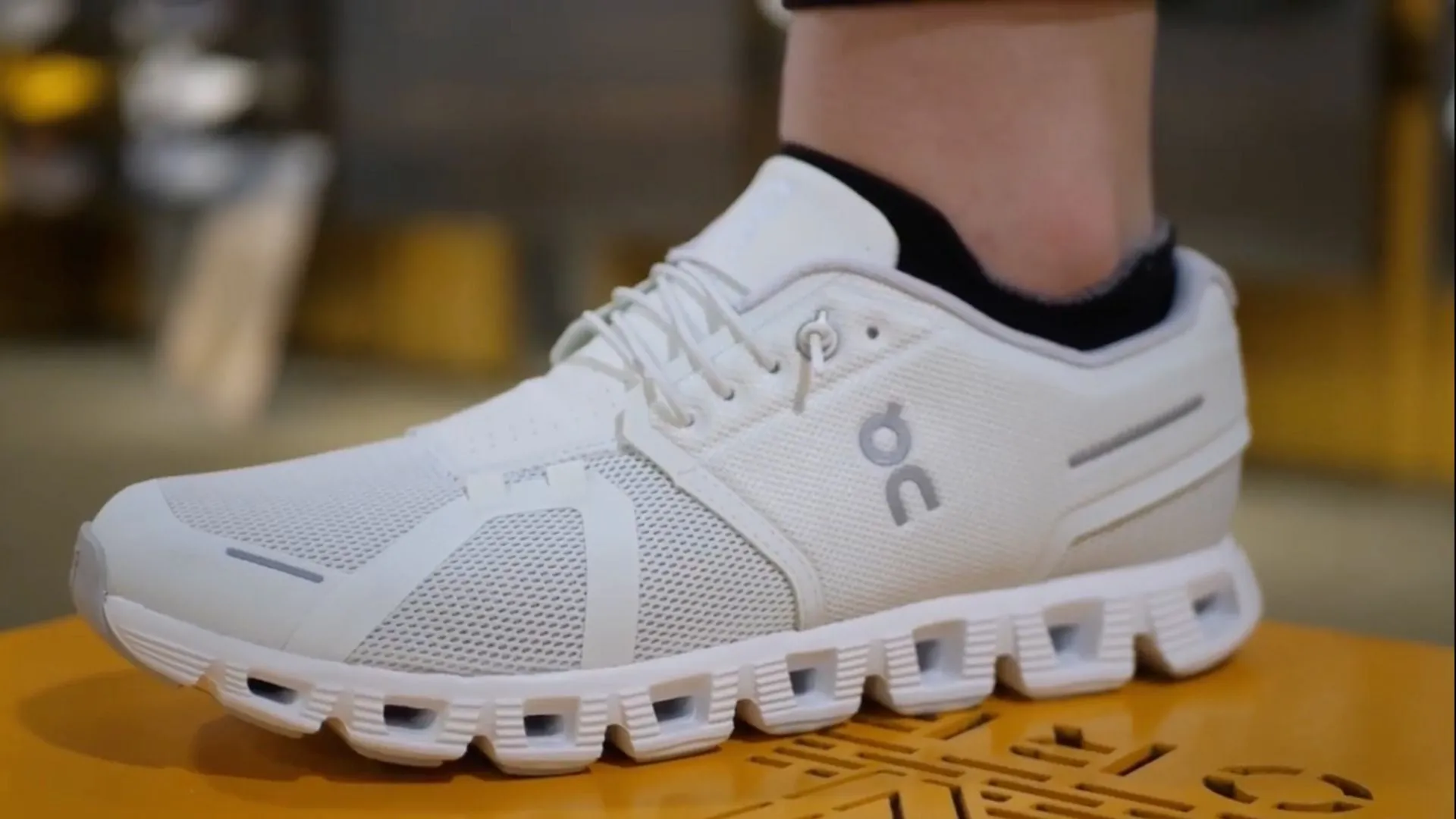 ON Cloud 5 - Undyed - White - White