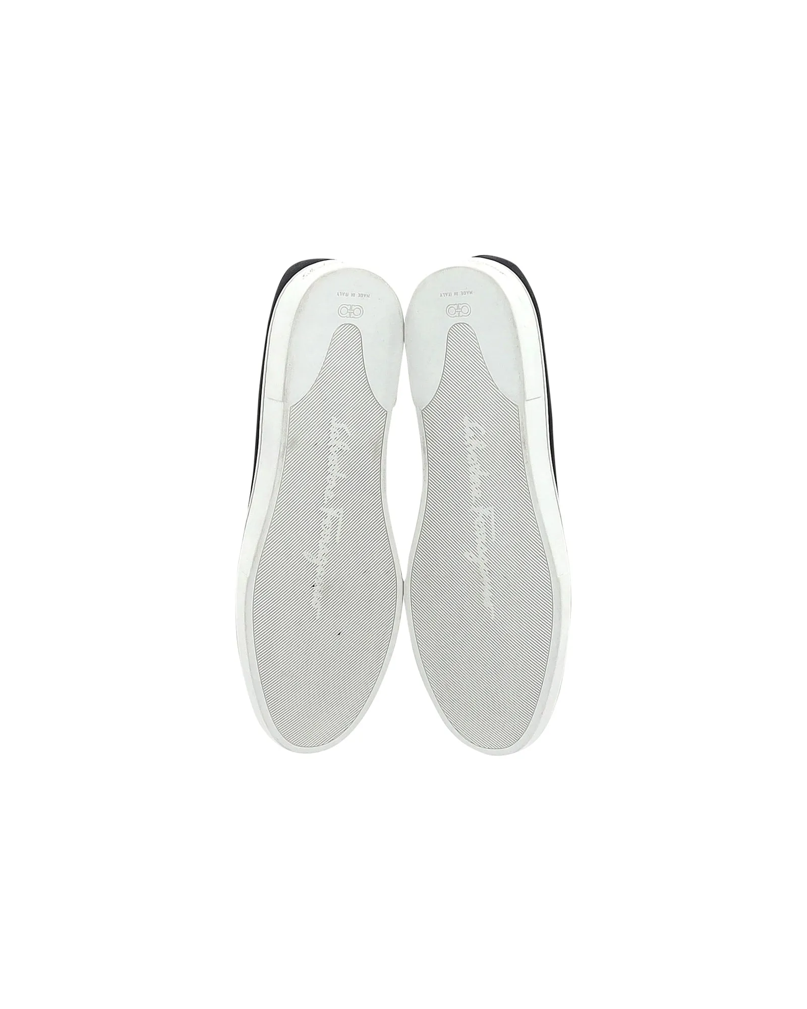 Salvatore Ferragamo Pelagie Flats in Black Suede