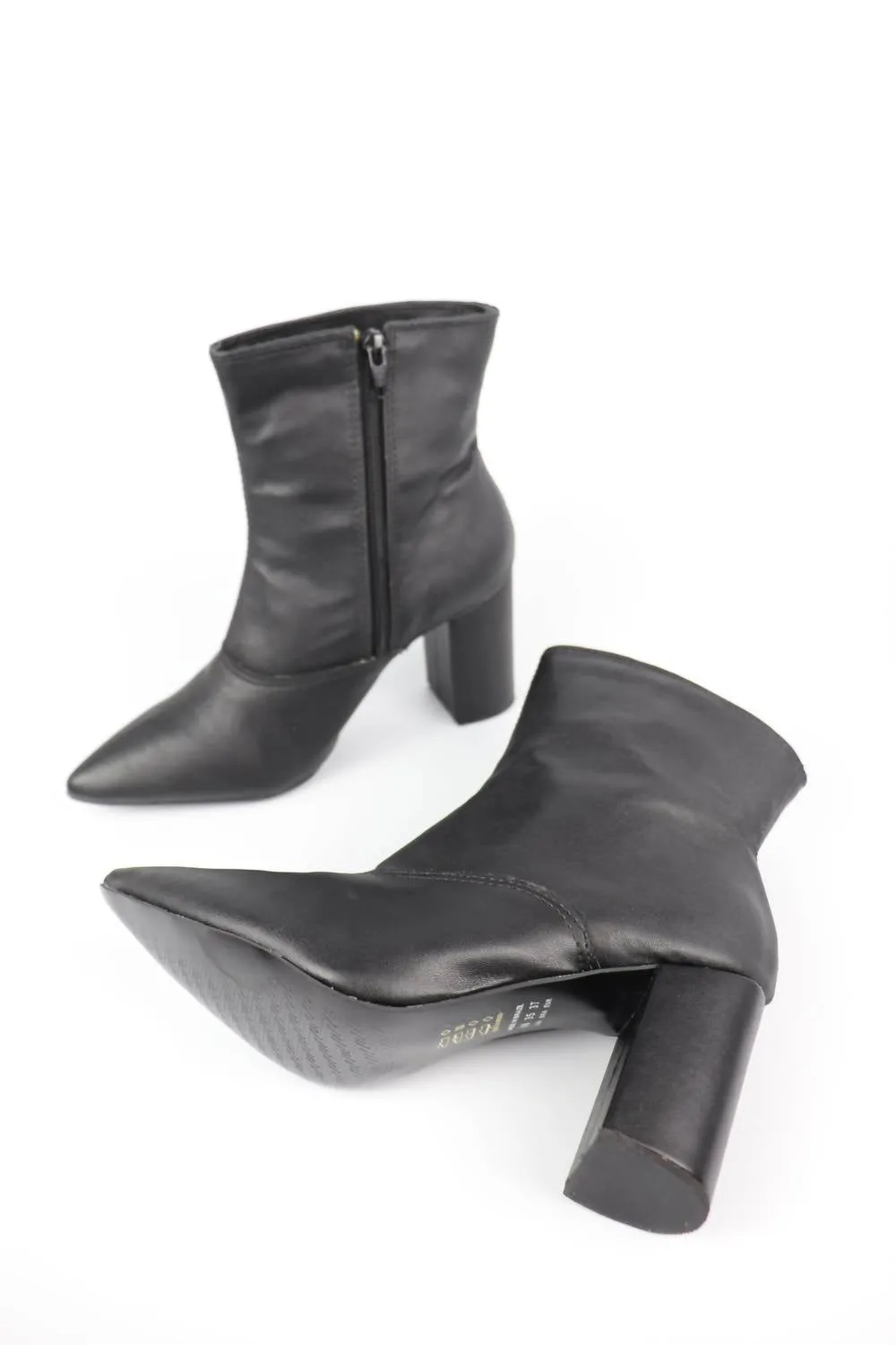 Sophia Boots In Black