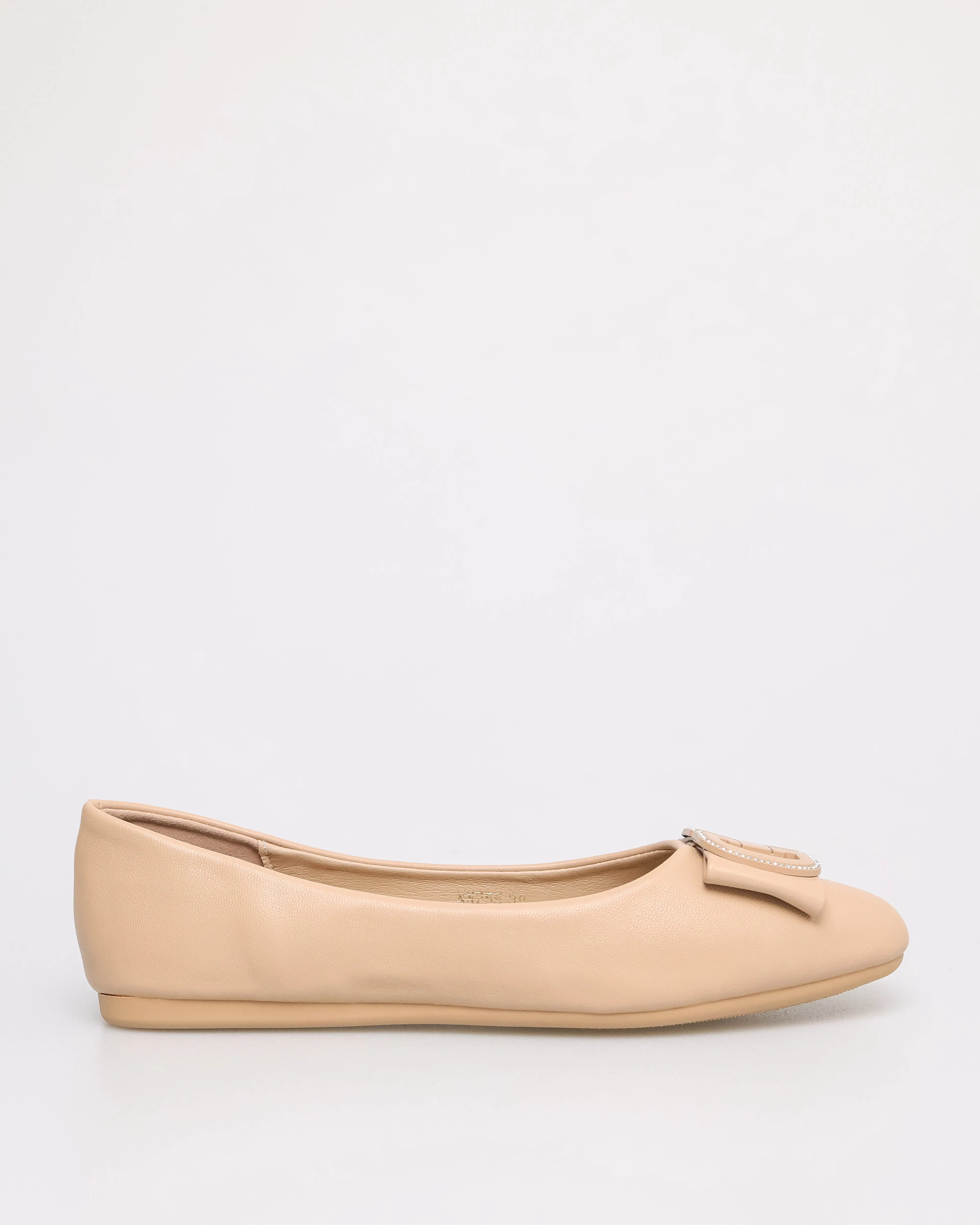 Tomaz NN255 Ladies Emblem Buckle Flats