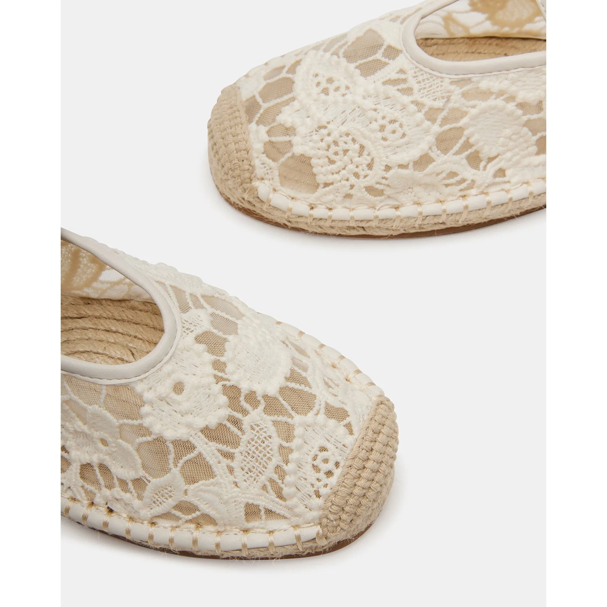 Viva White Lace