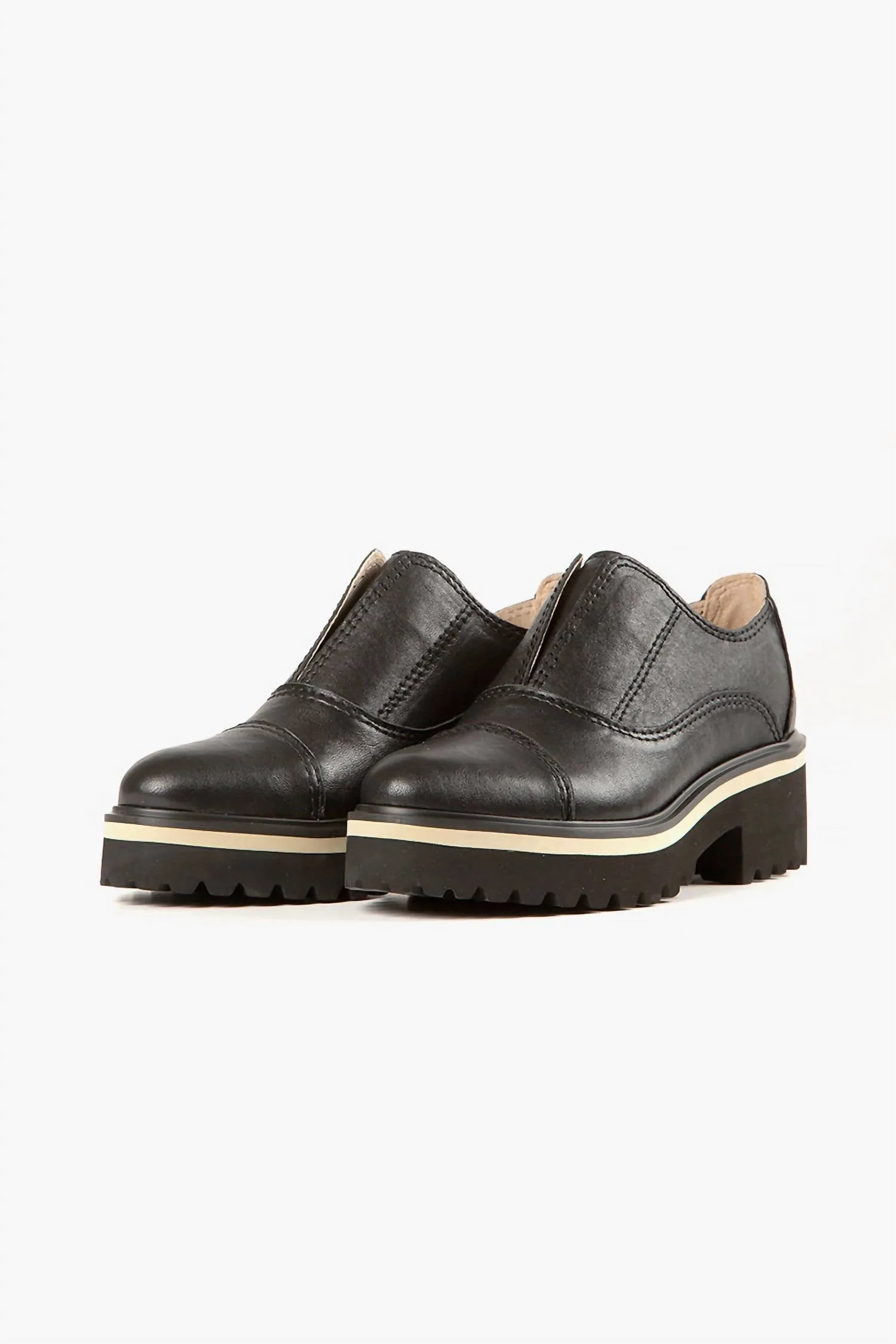 Women's Cowman Lugg Loafer In Black