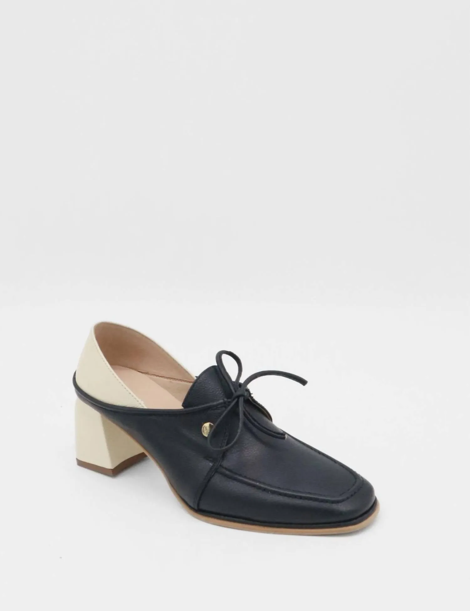 Women's Focus Heeled Loafers In Black/off-White