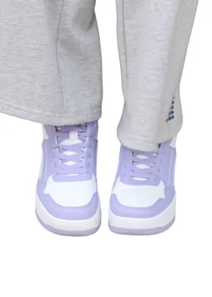 Women's Sneaker In White/purple