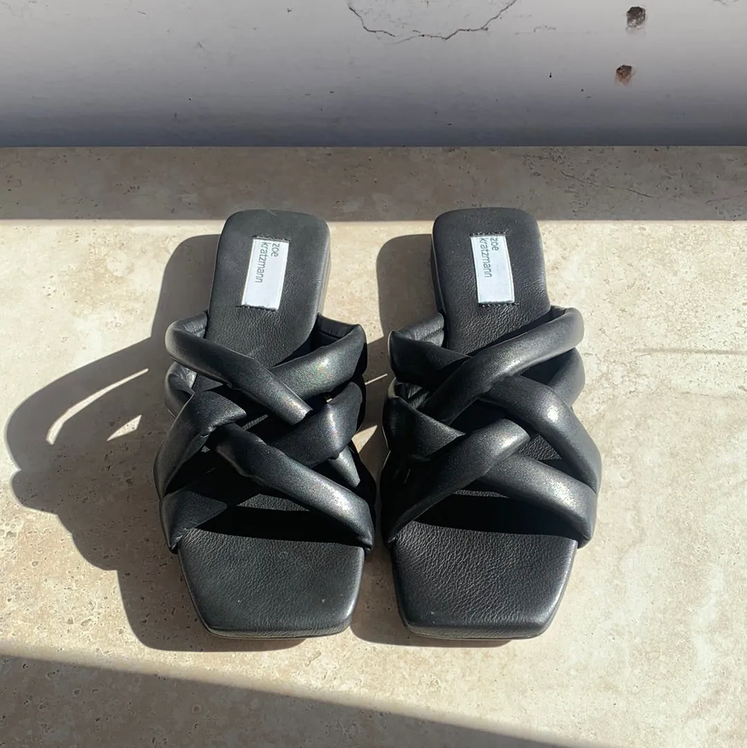 Zoe Kratzmann Tattle slide Black - LAST PAIR size 37